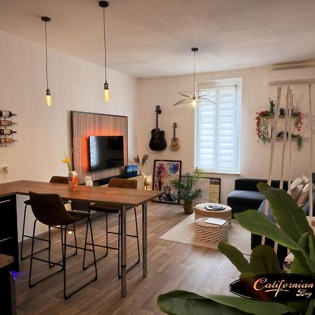 Compromis Appartement Maison Sainte-Savine エクステリア 写真